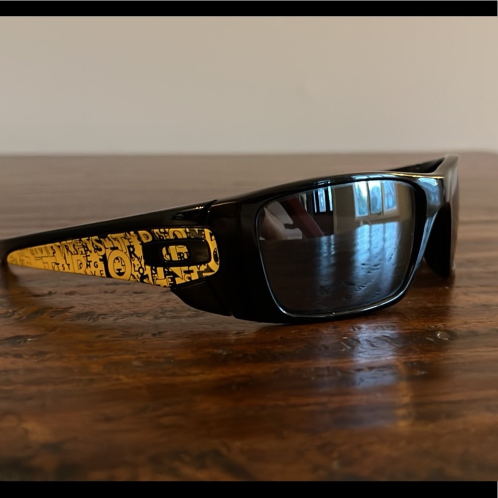 Oakley Livestrong Fuel Cell Sunglasses